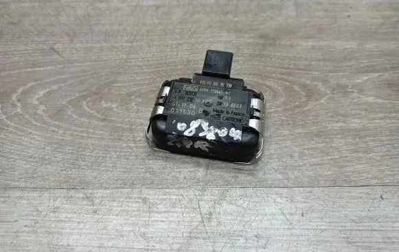 Volvo S80 Rain sensor 1397212 30655338 6G9N17D547AC