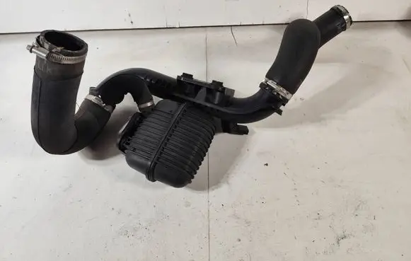 Intercooler hose/pipe