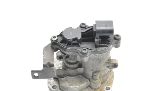Ford Focus Electric throttle body valve 0816E