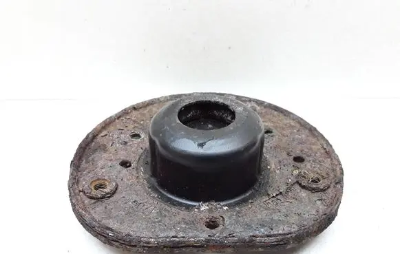 Volvo V70 Coil spring mount 