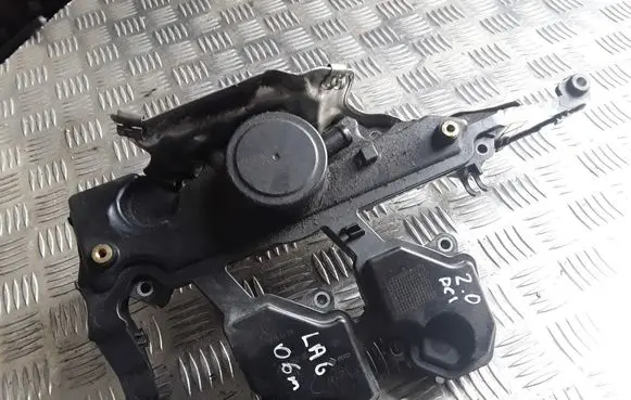 Renault Laguna III Oil breather separator 8200673395