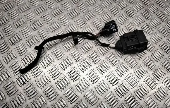 Audi Q5 SQ5 Relay mounting block 038973721 8W0937124A