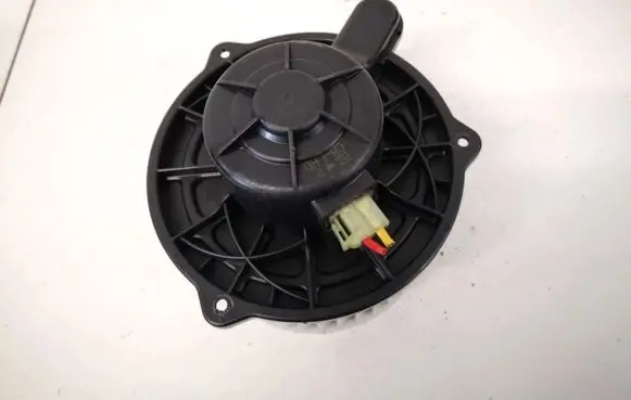 Hyundai ix 55 Heater fan/blower f00s33f011 eh30sy