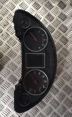 Audi A4 S4 B6 8E 8H Speedometer (instrument cluster) 8e0920950k