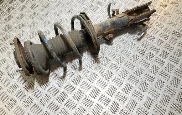 Toyota Avensis T250 Front shock absorber/damper