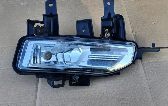 Nissan Qashqai Front fog light 90078635 261508995A