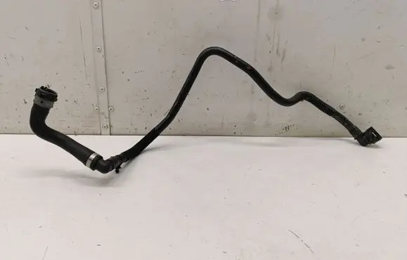 Mercedes-Benz EQE v295 Engine coolant pipe/hose A2975014100