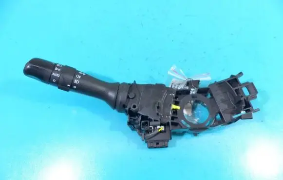 Toyota Avensis T270 Headlight wiper switch 17F373 IMPRK1211577