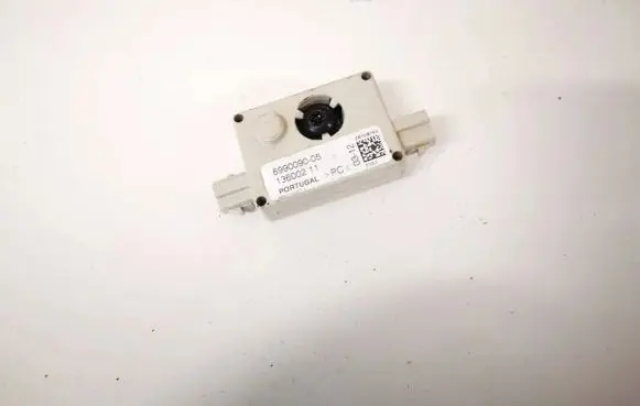 BMW 3 E90 E91 Antenna control unit 699009005 6990090-05