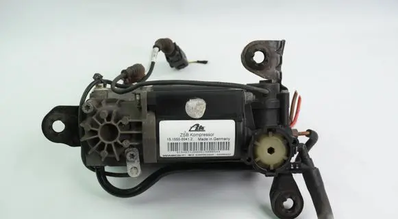 Audi A8 S8 D3 4E Air suspension compressor/pump 4EO616005G