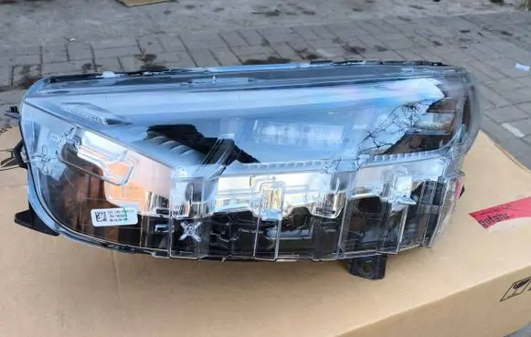 Ford Mustang Mach-E Headlight/headlamp