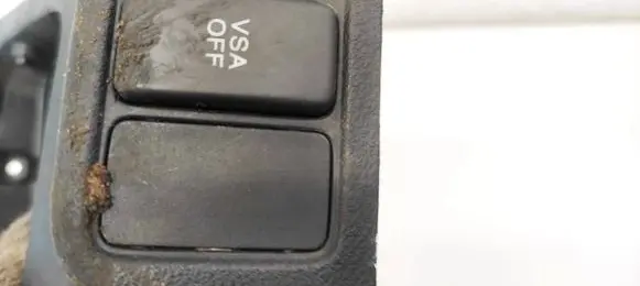 Honda FR-V Traction control (ASR) switch 