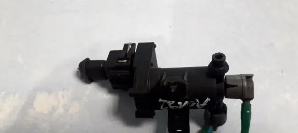 Mercedes-Benz C W202 Turbo solenoid valve a2028000178