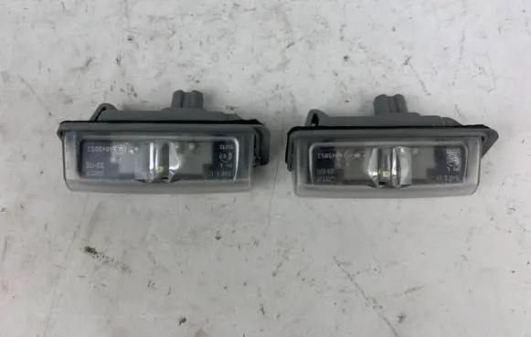 Toyota Mirai Number plate light 
