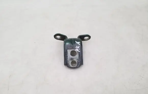 Nissan X-Trail T30 Front door lower hinge 