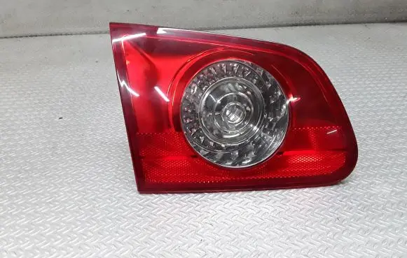 Volkswagen PASSAT B6 Tailgate rear/tail lights 3C9945093