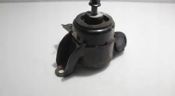 Hyundai i30 Engine mount vacuum valve 