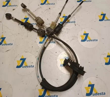 Opel Astra J Gear shift cable linkage 55576410