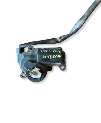 Mercedes-Benz Vito Viano W447 Intake manifold valve actuator/motor A2139068601