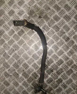 Toyota Avensis T270 Engine coolant pipe/hose PS3VDANW16