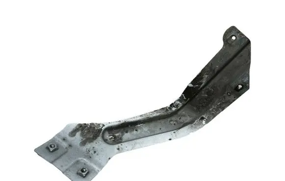 Volkswagen Caddy Fender mounting bracket 1T0821136C