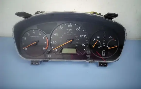 Honda Accord Speedometer (instrument cluster) 78100S84 HR0237605M0C0 78100S84A640M1
