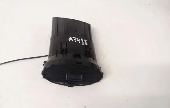 Ford Focus Dash center air vent grill 6n41a014l21ca 6n41-a014l21-ca