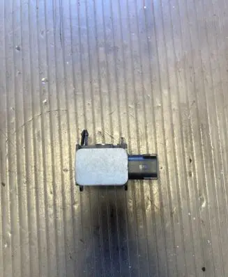 Hyundai Santa Fe Airbag deployment crash/impact sensor 959202B000