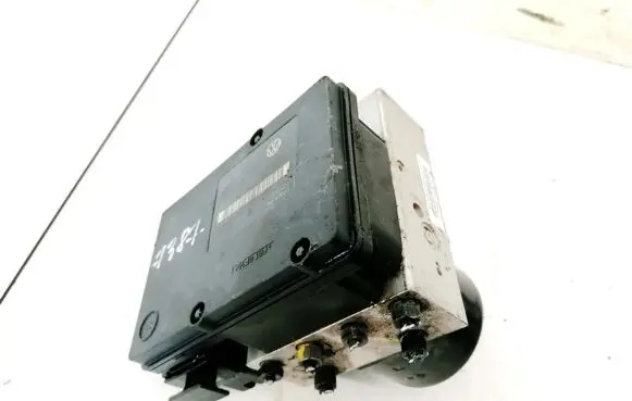 Porsche Cayenne (9PA) ABS Pump 7L0907379G 7L0614111H
