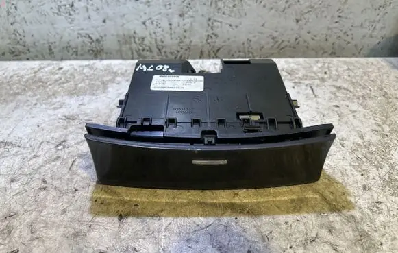 Mercedes-Benz ML W164 Car ashtray A1648100030 A1648100130