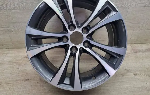 BMW 1 F20 F21 R18 alloy rim 6796211GRE