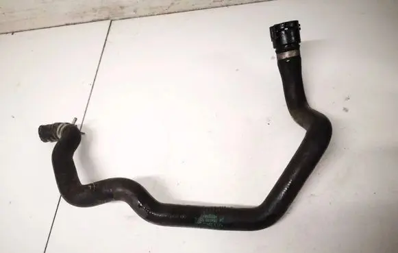 BMW 5 GT F07 Engine coolant pipe/hose 922437201 9224372-01