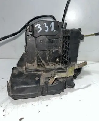 Mercedes-Benz E W211 Front door lock 2037200335