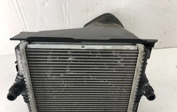 BMW 2 F22 F23 Optional radiator 