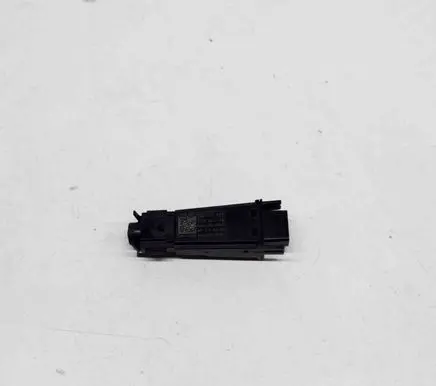 Volkswagen ID.3 Oil temperature sensor 5WA907527 6PT014400