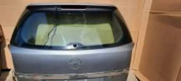 Opel Astra H Tailgate/trunk/boot lid 0001
