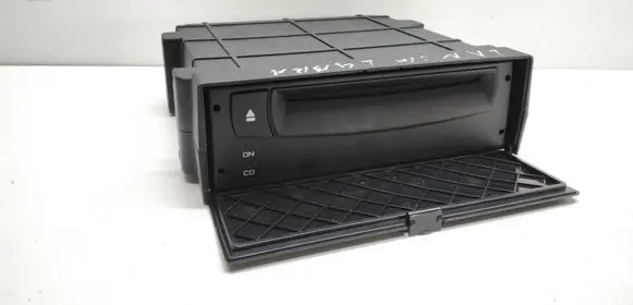 Navigation unit CD/DVD player