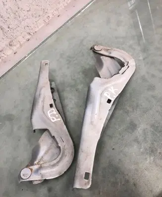 Seat Arona Engine bonnet/hood hinges 6f0823302
