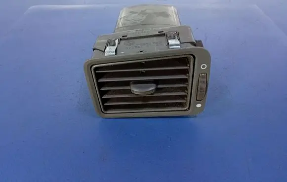 Fiat Idea Dashboard side air vent grill/cover trim 735324199