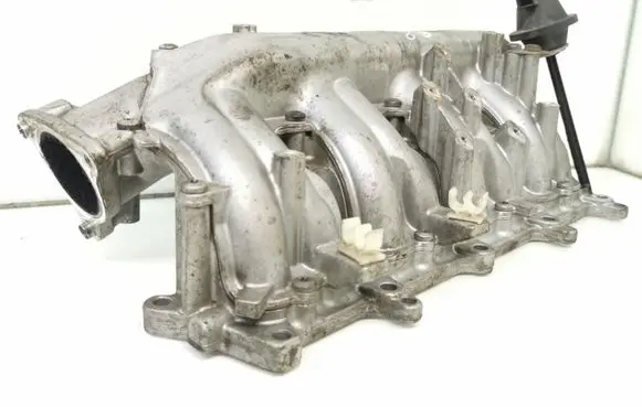 Opel Astra H Intake manifold 8973858233 0809320837