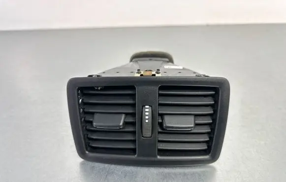 BMW X1 F48 F49 Rear air vent grill 9292742