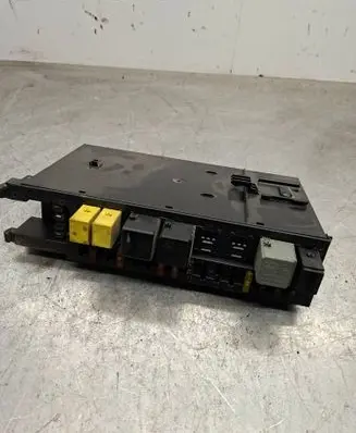 Mercedes-Benz CLK A209 C209 Fuse module 2095450101
