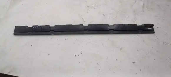 BMW X3 E83 Sill supporting ledge 3330870