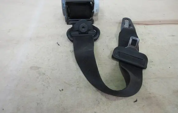 Mercedes-Benz AMG GT R190 C190 Front seatbelt A1908601500