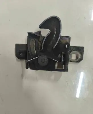 Ford Galaxy Engine bonnet/hood lock/latch loop/hook 7MO823509