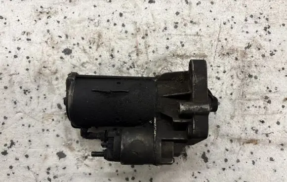 Renault Master II Starter motor