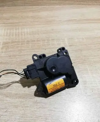 Ford Focus Air flap motor/actuator XS4H19E616AC C26392