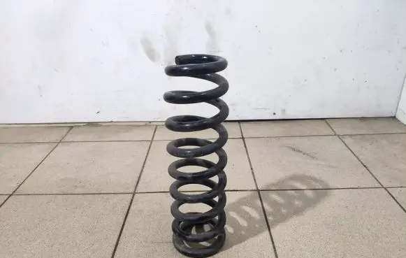 Lexus IS III XE30 Rear coil spring