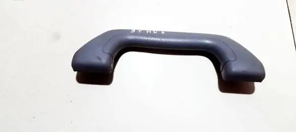 Honda CR-V Front interior roof grab handle