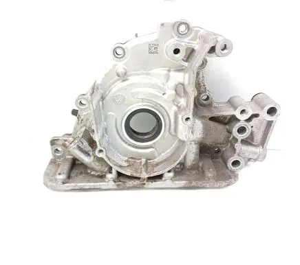 Seat Leon IV Oil pump 05E115105A 05E115109